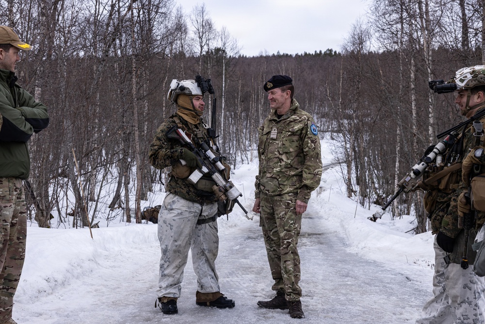 CORE26 | Royal Navy Vice Admiral Observes U.S. Marines During Arctic Exercise