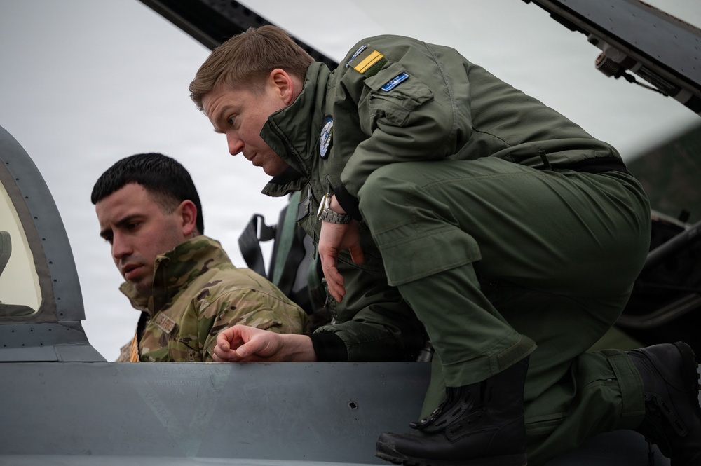 Interoperability, readiness define Cold Response 26