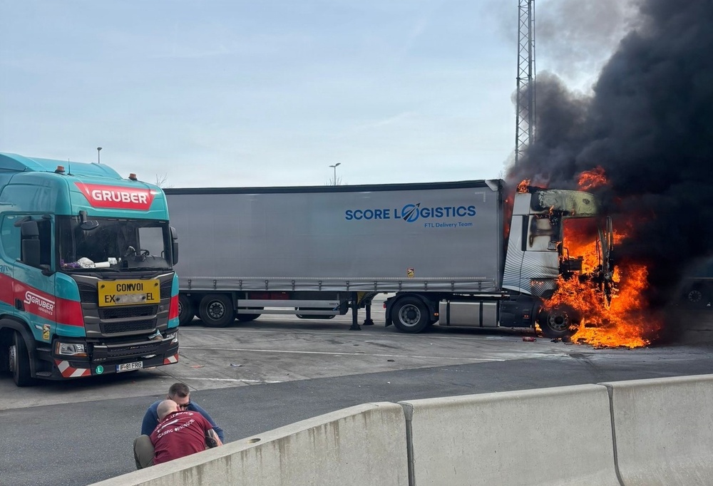 Army chaplain helps rescue burning trucker in Austria