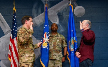 910th AW strengthens community bonds with new honorary commanders