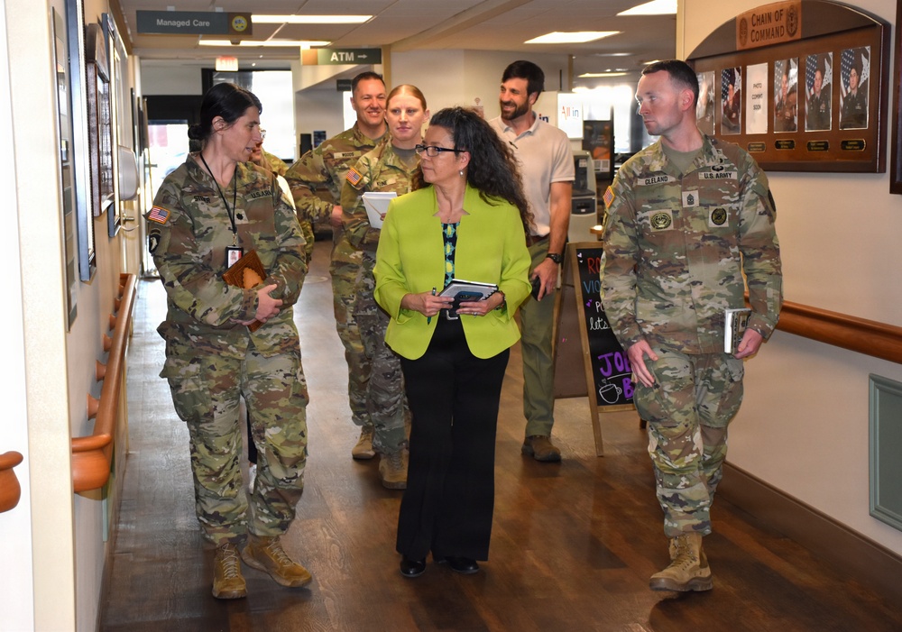Mrs. Kimberly Weimer, spouse of SMA Weimer, visits Lyster Army Health Clinic