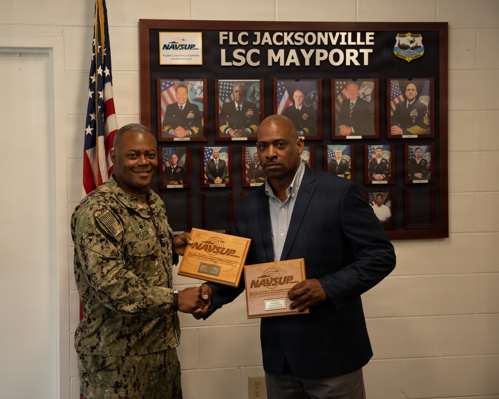 Gerald Davis receives COY and COQ awards