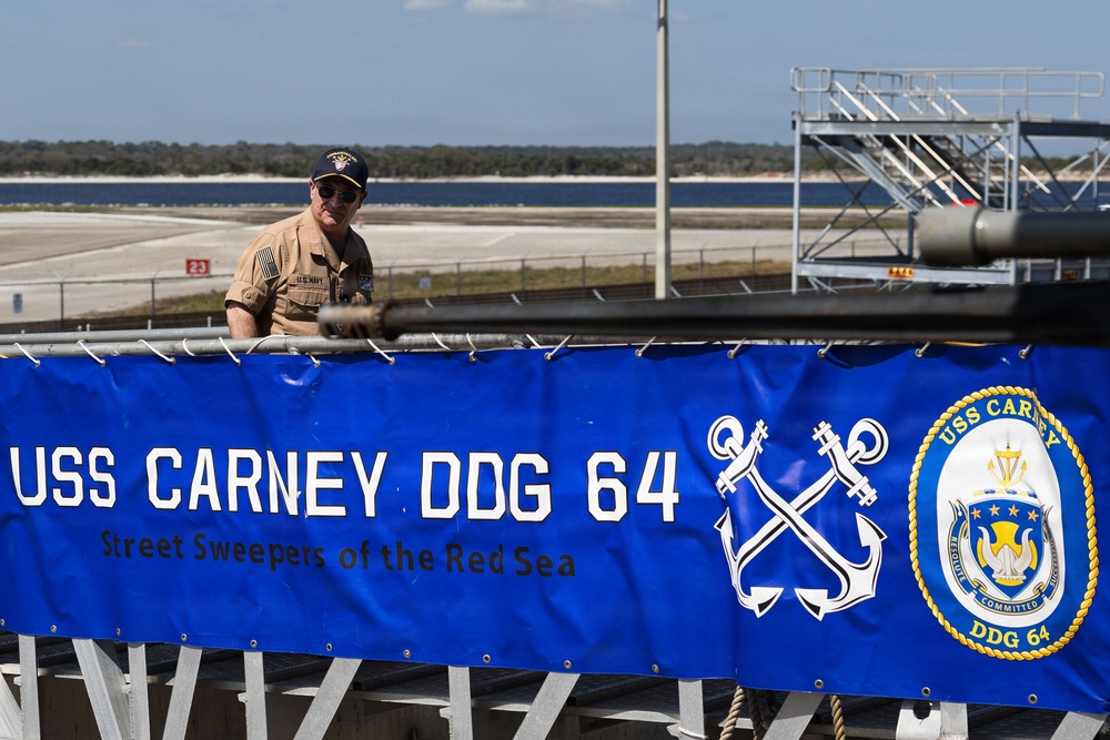 Naval Surface Force Atlantic (COMNAVSURFLANT) Visits Naval Station Mayport