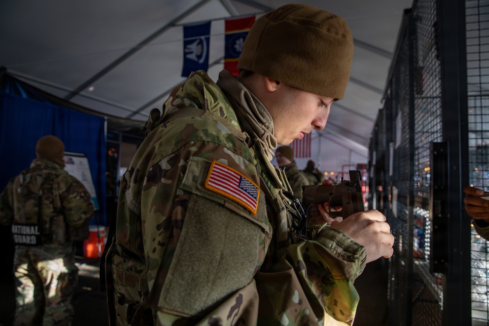 Mississippi National Guard Soldiers prepare to patrol in Washington, D.C.