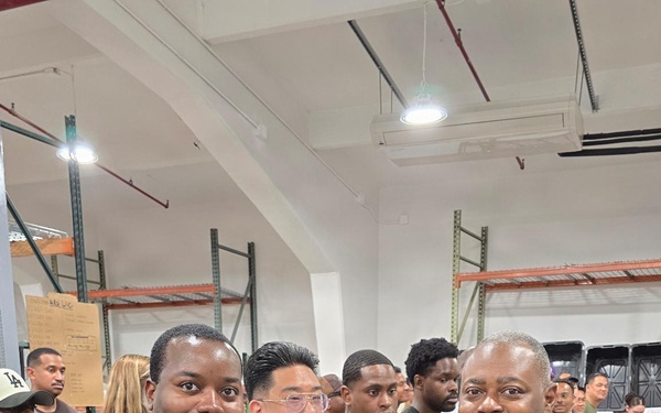 NAVSUP FLC Jacksonville ELRT Sailors receive awards