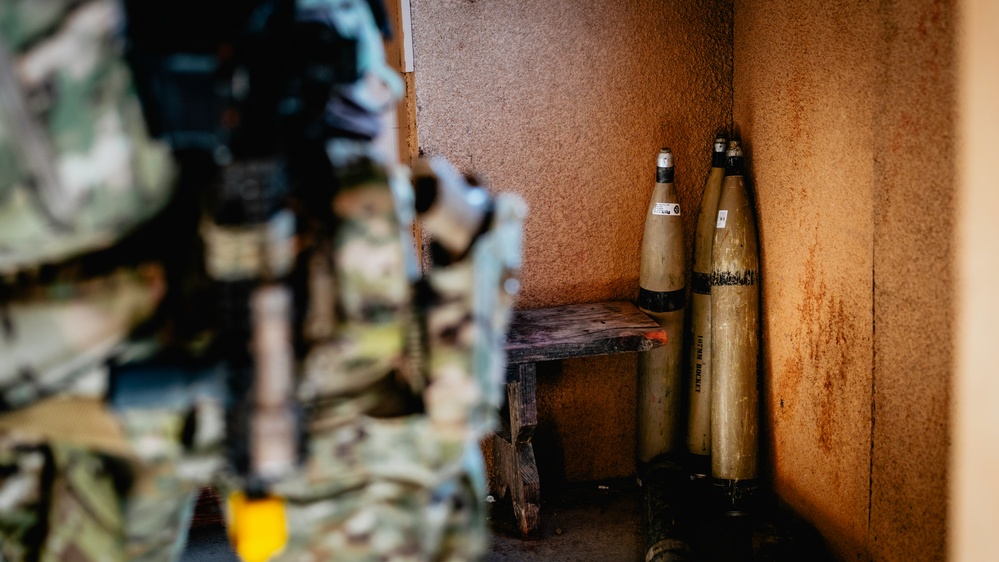 EOD Technicians Conduct a Minestrike Drill