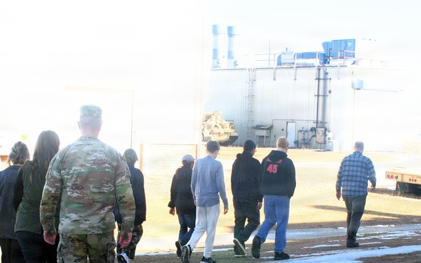 Black River Falls students hold Career Day visit with Fort McCoy agencies