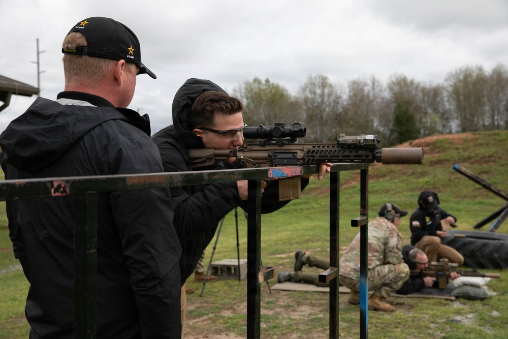 U.S. Army Marksmanship Unit's Instructor Training Group Trains Soldiers on the NGSW