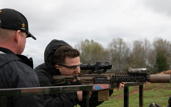 U.S. Army Marksmanship Unit's Instructor Training Group Trains Soldiers on the NGSW