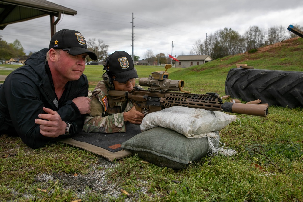 USAMU Trains Soldiers on NGSW