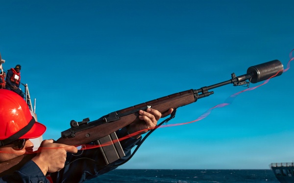 USS Winston S. Churchill RAS