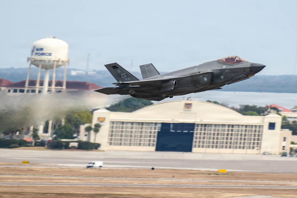 33 FW executes training at MacDill