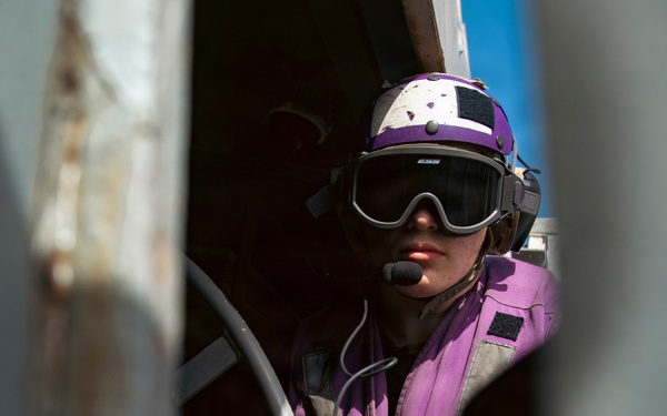 USS Winston S. Churchill Flight Ops