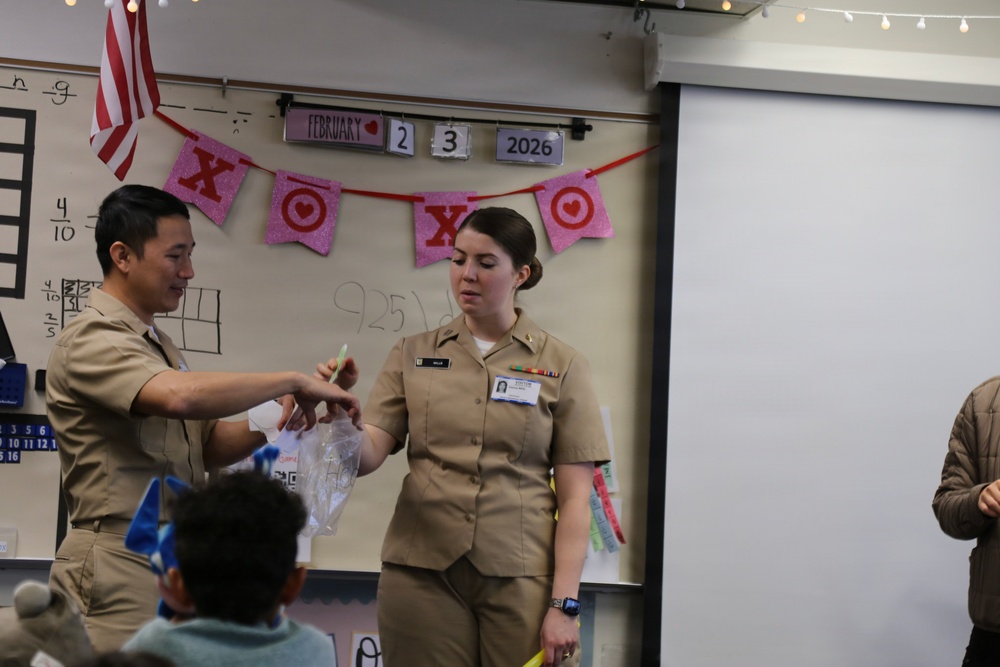 Lemoore Military Kids Learn to Defeat Cavities with Help from Navy Dentists