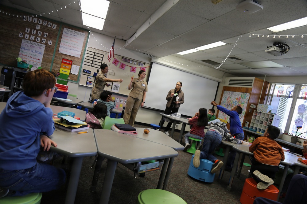Lemoore Military Kids Learn to Defeat Cavities with Help from Navy Dentists
