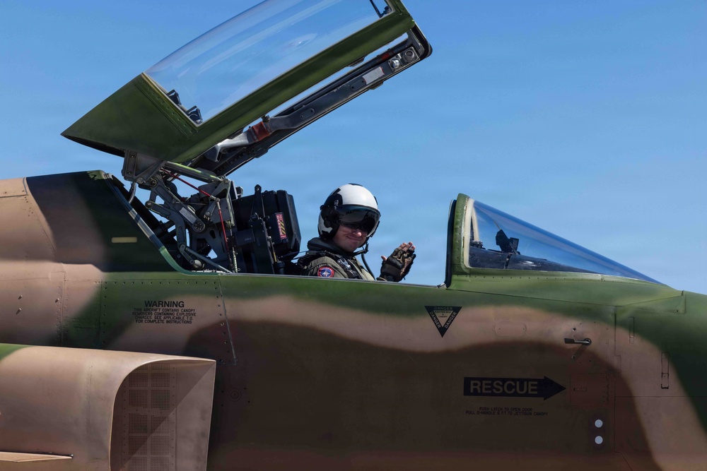 Marine Corps Air Station Yuma 60th Annual Airshow - Practice Day