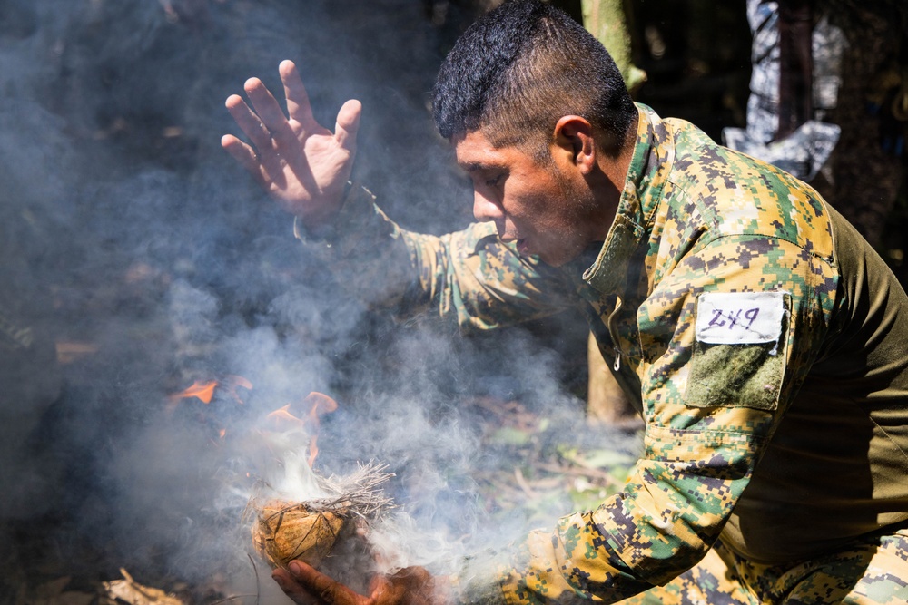 Jungle Operations Training Course - Panama 26-04: Primitive Fire