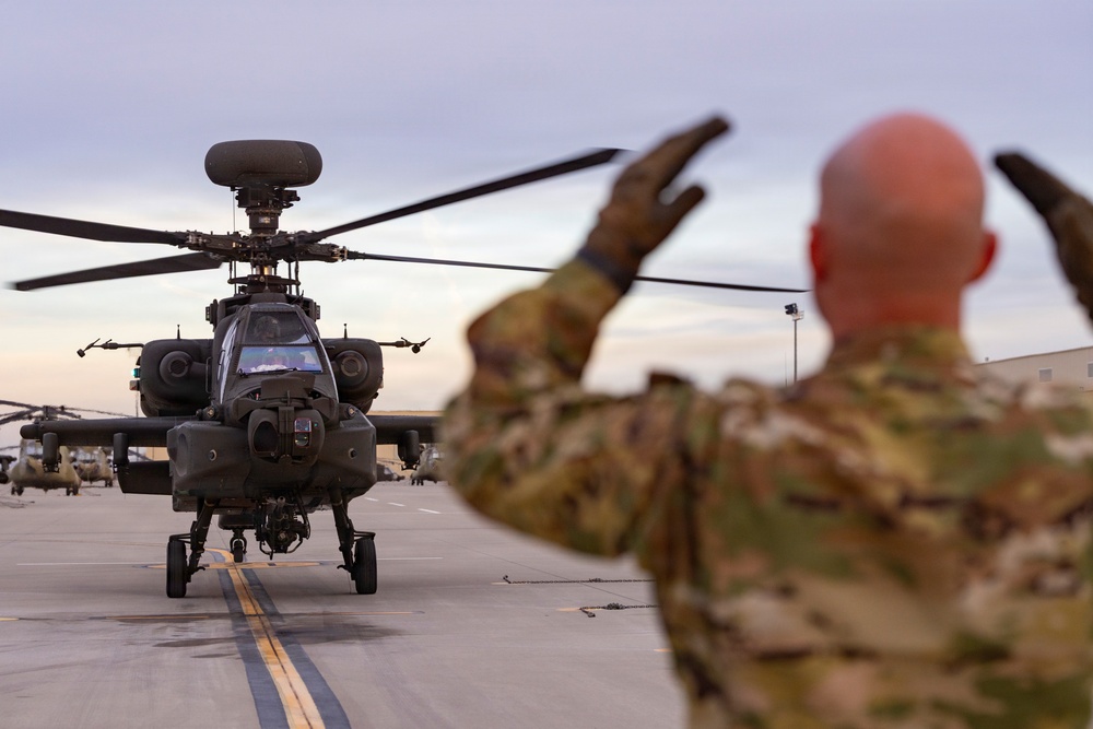 1st AD CAB receives its first AH‑64E Apache Helicopters