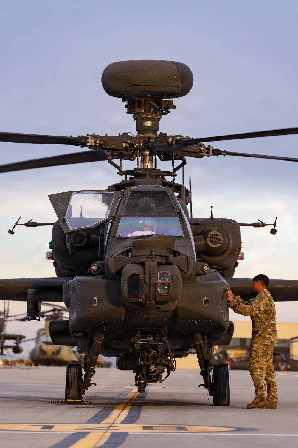 1st AD CAB receives its first AH‑64E Apache Helicopters