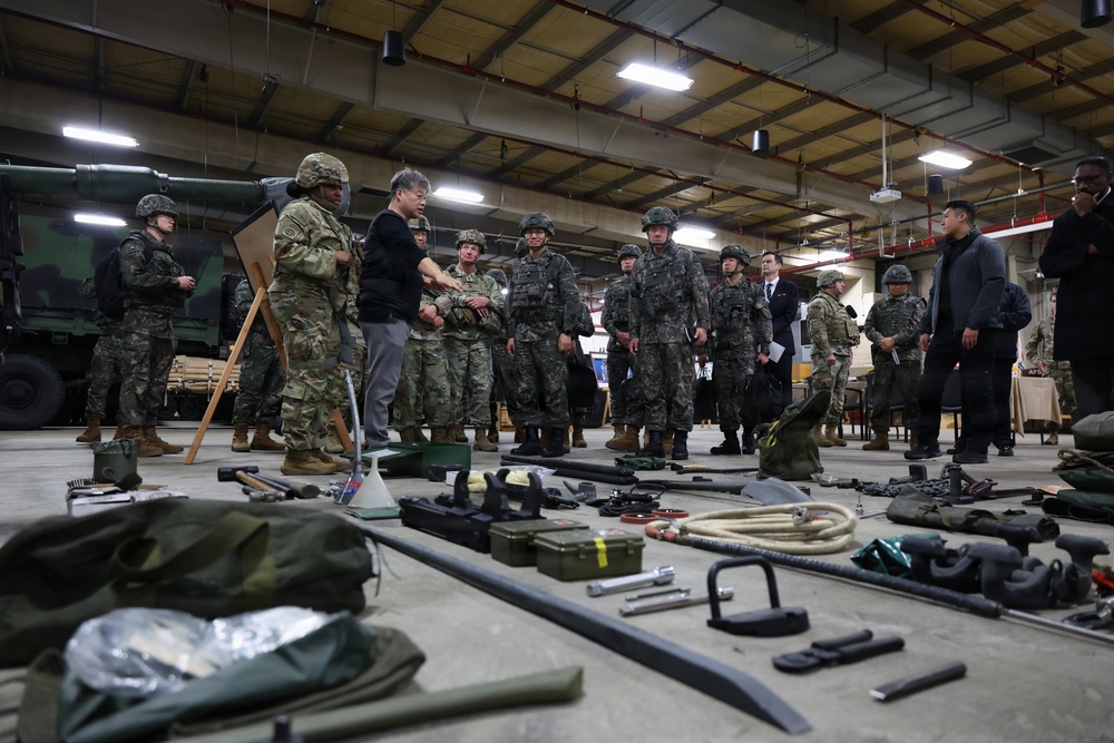 Republic of Korea Army Chief of Staff visited APS-4