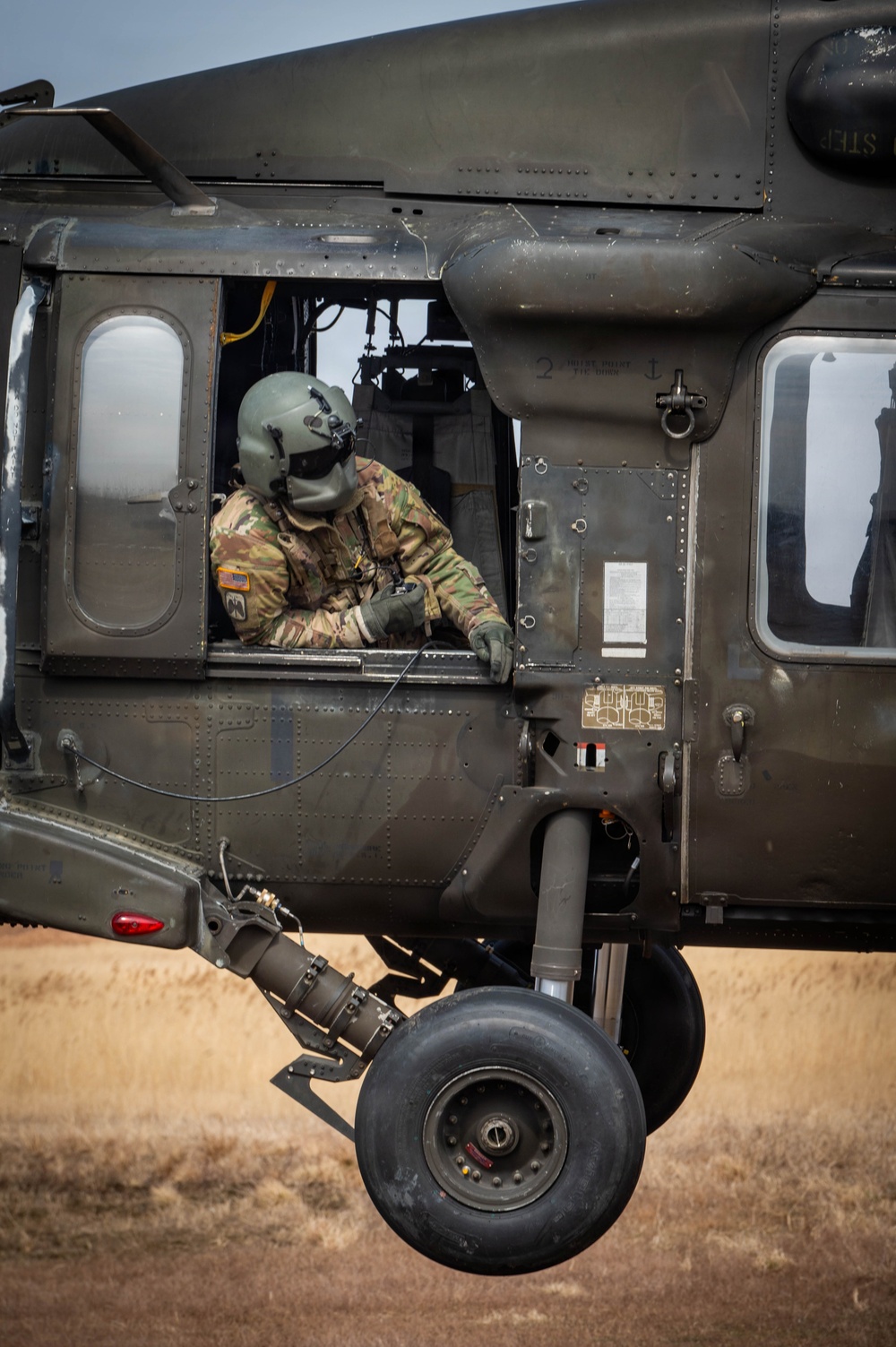 3-2 GSAB Conducts Sling Load Operations in Support of Engineers During Freedom Shield