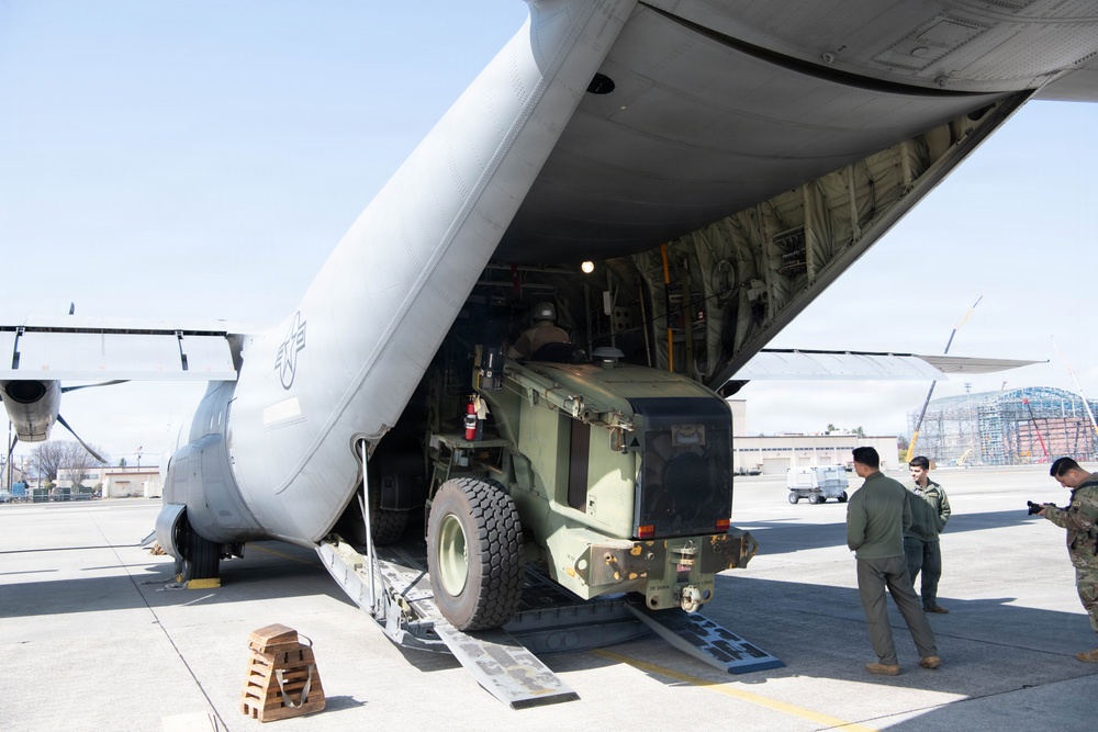 374 AW simulates deployment of personnel, cargo for BM26