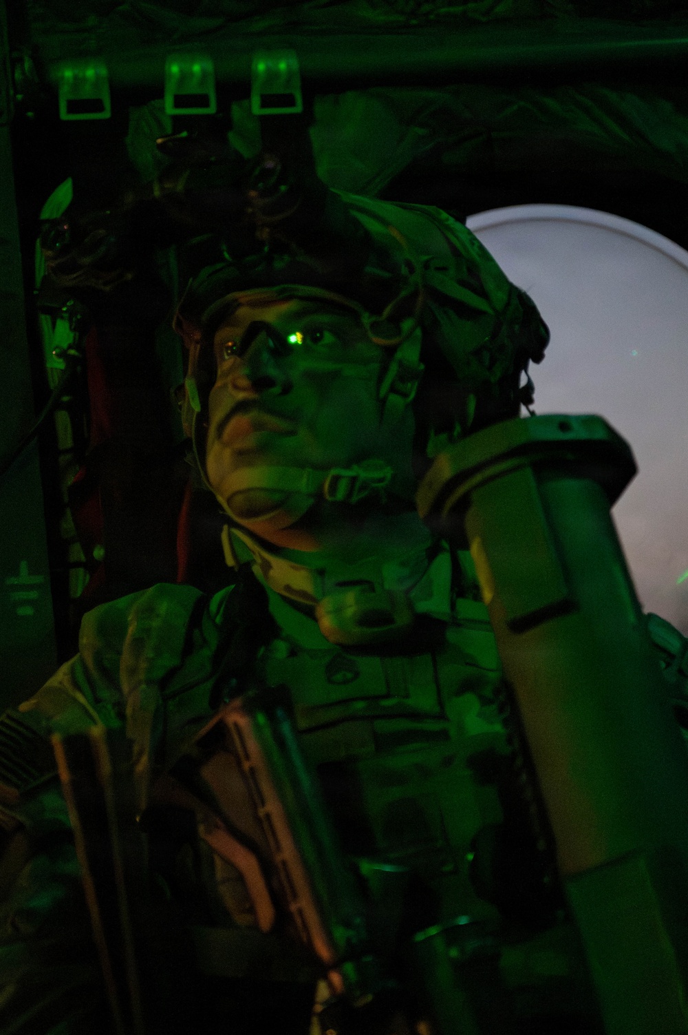 2nd Combat Aviation Brigade Conducts Combined Air Assault Training
