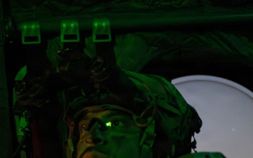 2nd Combat Aviation Brigade Conducts Combined Air Assault Training
