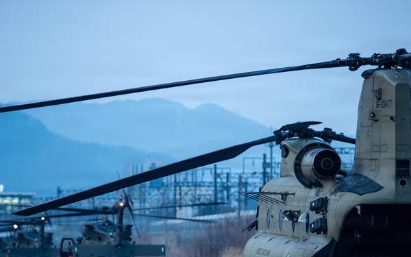 2nd Combat Aviation Brigade Conducts Combined Air Assault Training