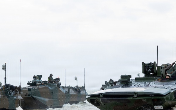 U.S., Japan Amphibious Tactical Vehicle Landings
