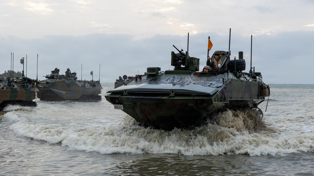 U.S., Japan Amphibious Tactical Vehicle Landings