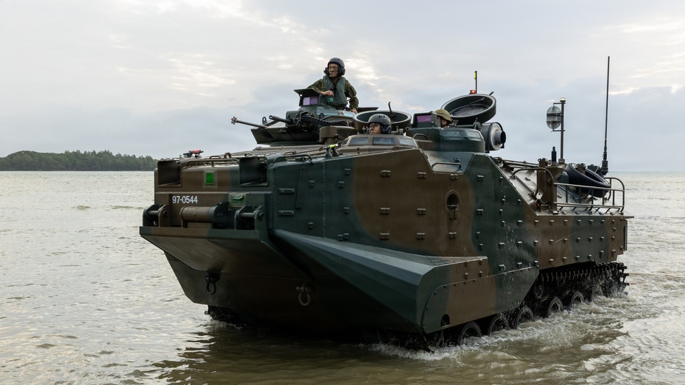 U.S., Japan Amphibious Tactical Vehicle Landings