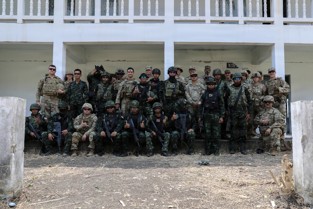 Hanuman Guardian: U.S., Thai Forces Train on Explosive Breaching