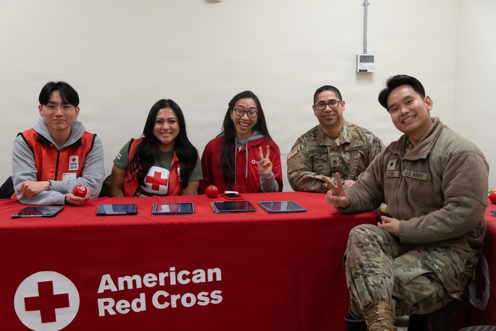 6th Battalion, 52nd Air Defense Artillery Regiment Echo Battery Hosts Blood Drive at Camp Humphreys.