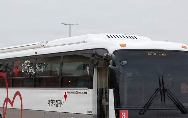 6th Battalion, 52nd Air Defense Artillery Regiment Echo Battery Hosts Blood Drive at Camp Humphreys.