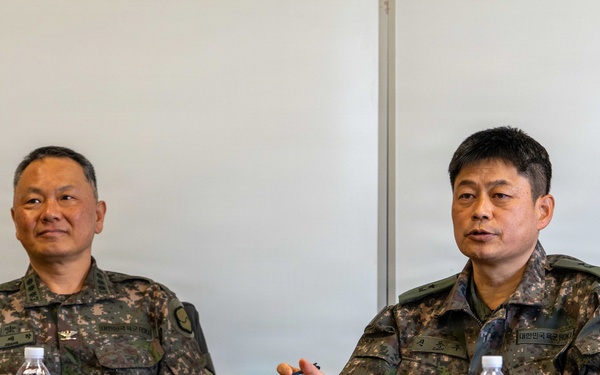The U.S. Army Materiel Support Command – Korea welcomed Republic of Korea Army (ROKA) Brig. Gen. Shin, Dong Ju, chief of the Maintenance Division from the ROKA Logistics Command to the Combat Power Generation Center (CPGC) on Mar. 12.