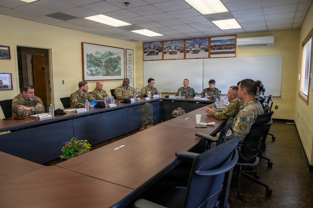 The U.S. Army Materiel Support Command – Korea welcomed Republic of Korea Army (ROKA) Brig. Gen. Shin, Dong Ju, chief of the Maintenance Division from the ROKA Logistics Command to the Combat Power Generation Center (CPGC) on Mar. 12.
