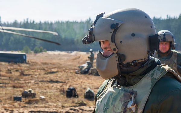 3rd CAB trains with Latvian Air Force M240 familiarization training