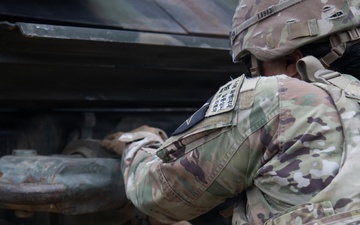 1-38 Field Artillery Regiment conducts vehicle recovery training with ROK partners