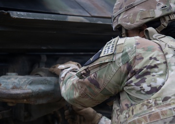 1-38 Field Artillery Regiment conducts vehicle recovery training with ROK partners