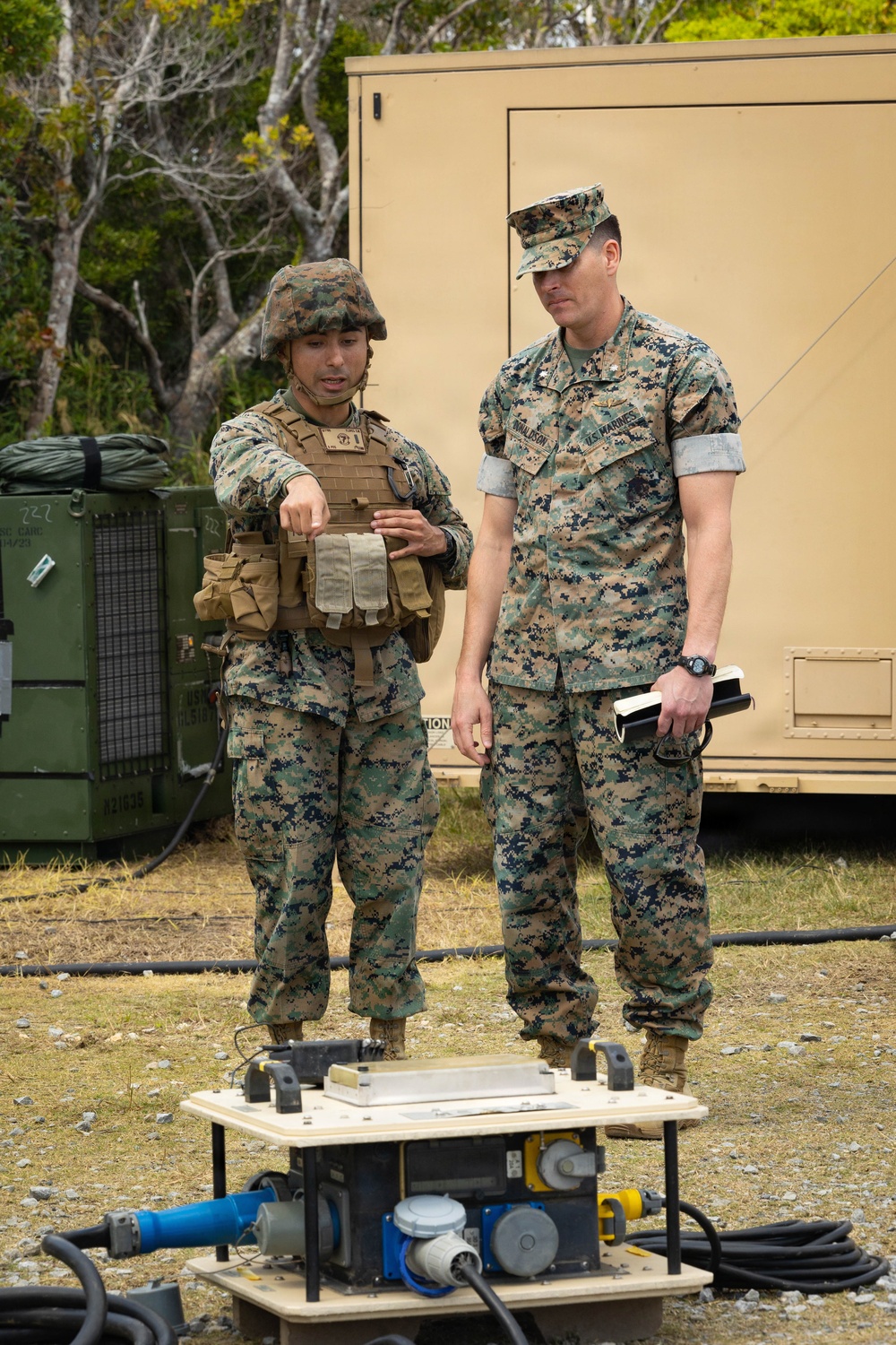7th Communication Battalion Marines conduct field training during Stormbreaker 26.2