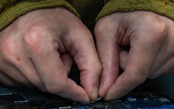7th Communication Battalion Marines conduct field training during Stormbreaker 26.2