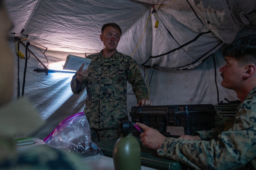 7th Communication Battalion Marines conduct communications training during Stormbreaker 26.2