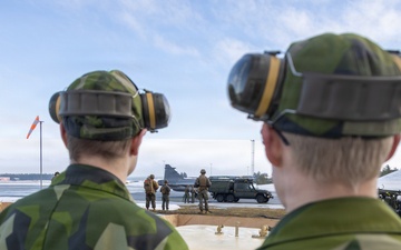 CORE26 | Swedish, U.S. Forces Join Together to Fuel Aircraft in the Arctic