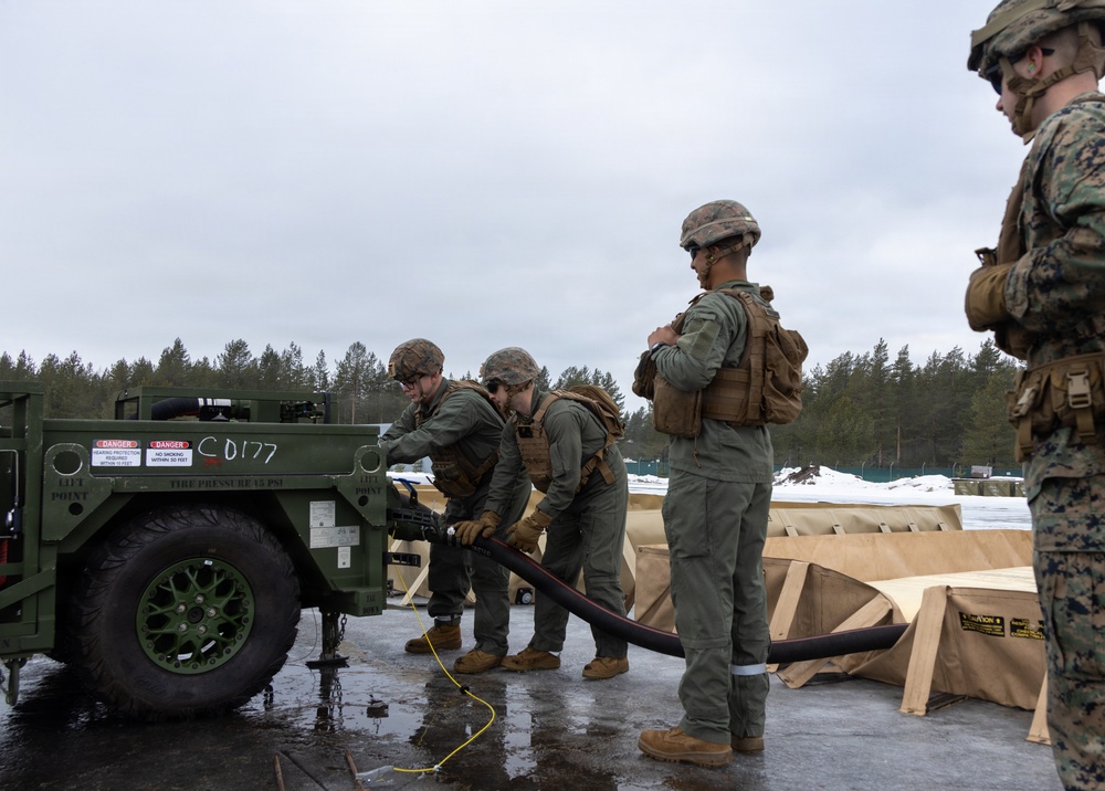 CORE26 | Swedish, U.S. Forces Join Together to Fuel Aircraft in the Arctic