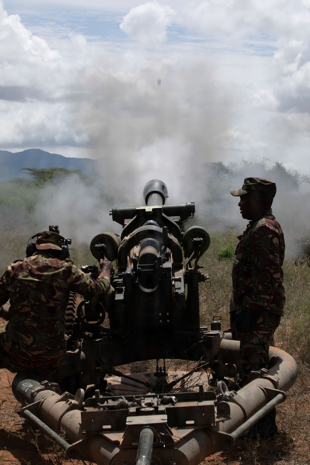 US, Kenya artillery crews Integrate fires during Justified Accord 2026 CALFX