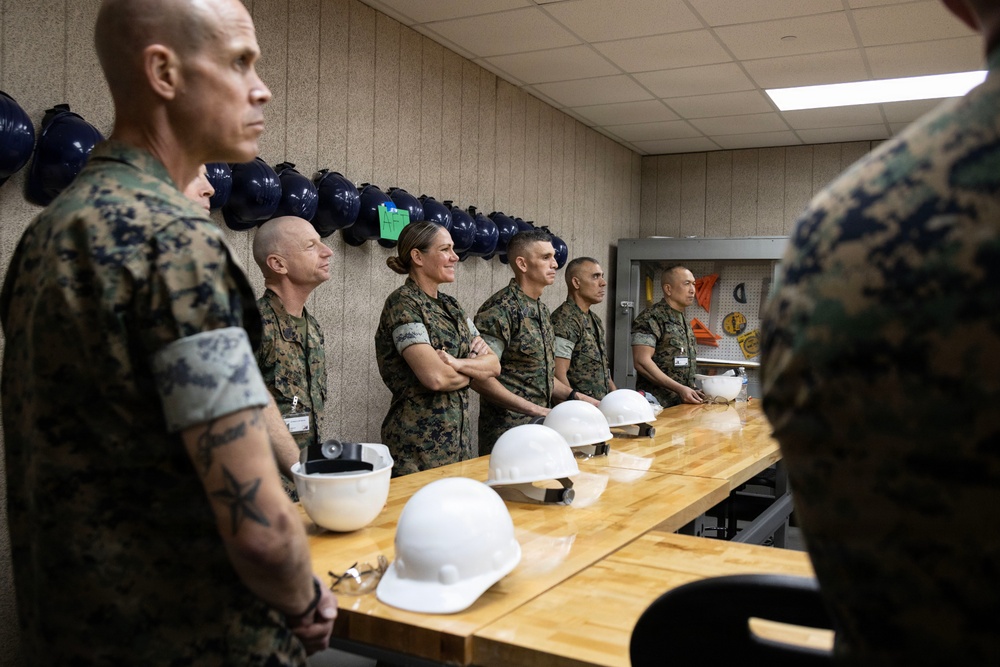 SMMC visits Ingalls Shipbuilding during SMMC Force Level Summit