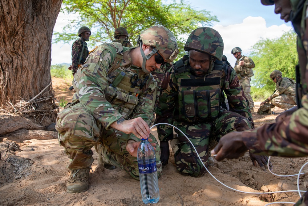 US, Kenya forces conduct explosive ordnance disposal demonstration during Justified Accord 2026