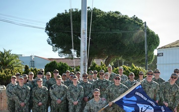 UCT One Transfers Mission from Dive Detachment Bravo to Charlie