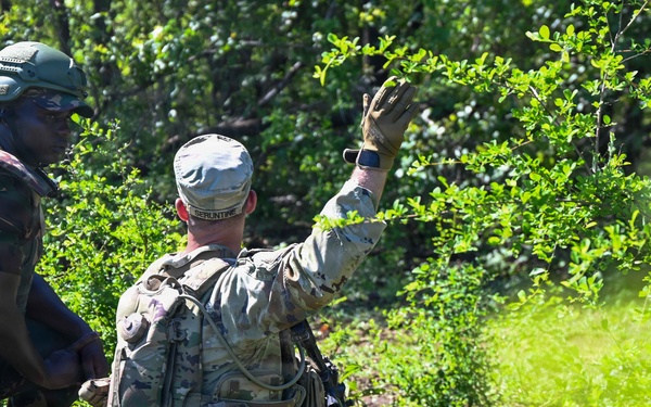 US, Tanzania train patrol and recon techniques during JA26